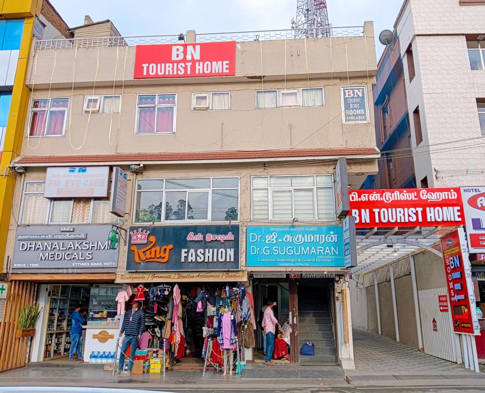 Bn Tourist Home Ooty Buitenkant foto